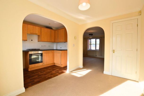 3 bedroom terraced house to rent - Photo 1