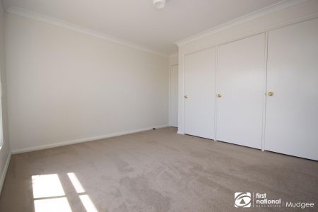 3-Bedroom Home, Walking Distance to Mudgee CBD - Photo 4