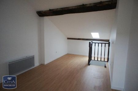 Location Appartement 1 pièce 50m² BOURG EN BRESSE 01000 - Photo 4