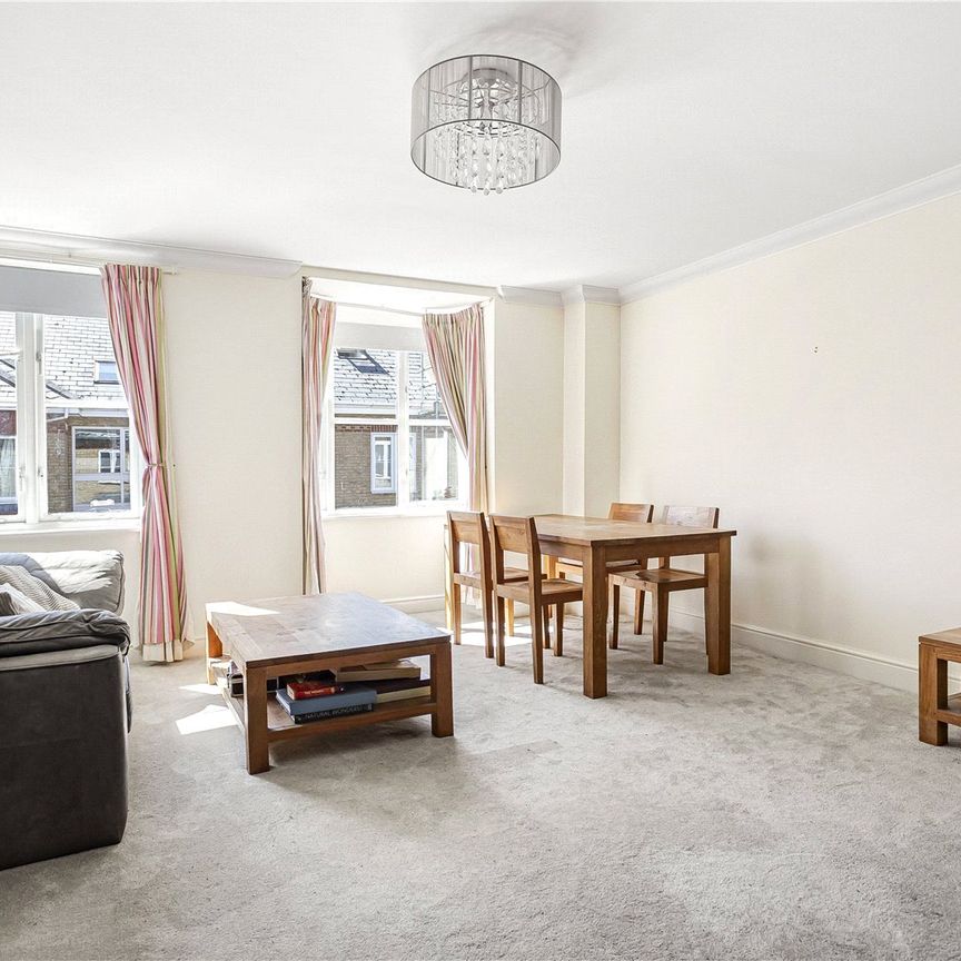 Woodmill Court, London Road, Ascot, Berkshire, SL5 8FF - Photo 1