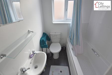 1 Bedroom Flat - Photo 5