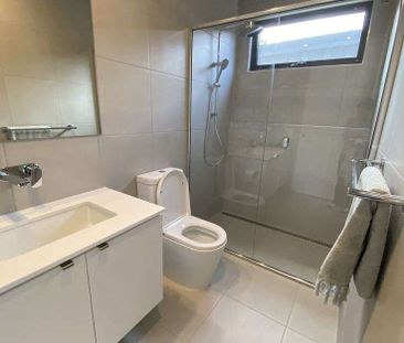 Broadbeach - Photo 5