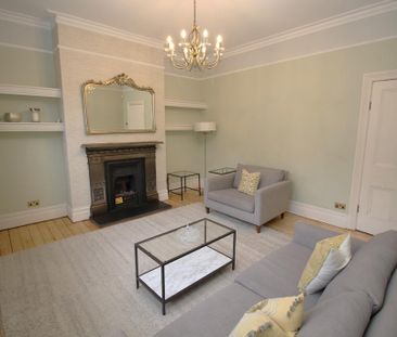 5 bedroom flat to rent - Photo 1