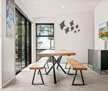 MODERN COASTAL LIVING WITH STUNNING SEA VIEWS - Photo 3