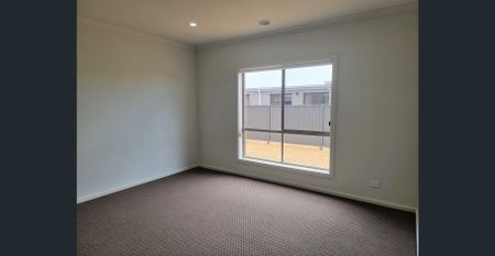 83 Erskine Rd, Winter Valley, Vic 3358 - Photo 5