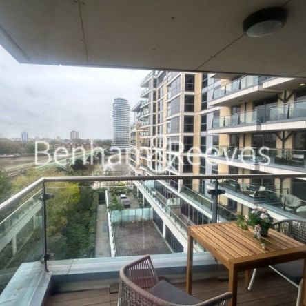 2 Bedroom flat to rent in The Boulevard, Imperial Wharf, SW6 - Photo 1