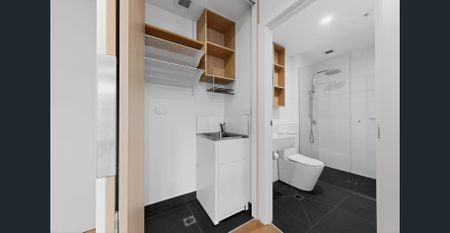 Stylish apartment with large courtyard - Photo 2