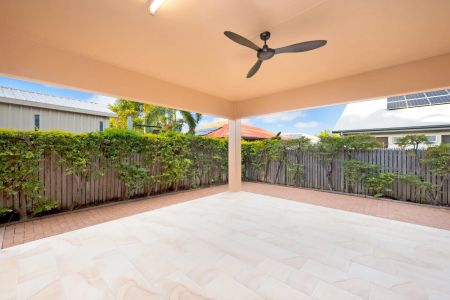 5 Jireena Court, Annandale. - Photo 4