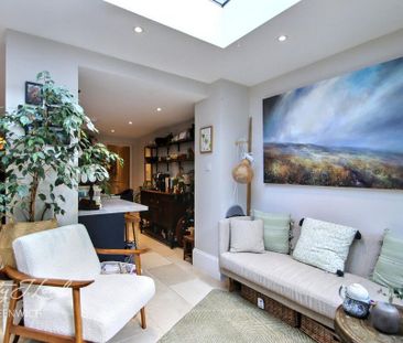 3 bedroom terraced house to rent - Photo 1