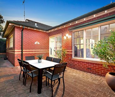 2/27 Webster Street, Camberwell VIC 3124 - Townhouse For Rent | Domain - Photo 6
