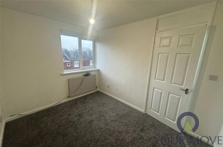 4 bedroom end of terrace house to rent - Photo 4