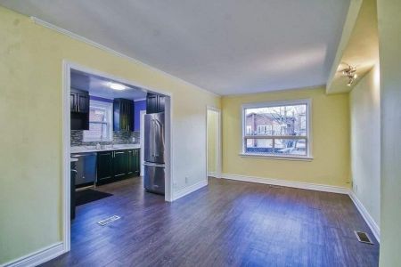 For Lease - 53 Burlingame Road Unit# Main Fl, Toronto, Ontario - Photo 4