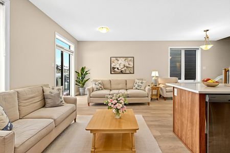 For Lease - 348 Raheen Court Ottawa Circuit, Barrhaven, Ontario - Photo 4