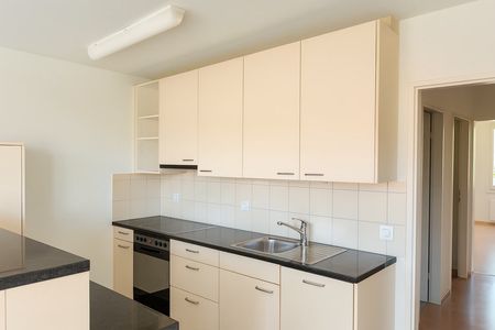3.5 Zimmer, 78 m², 4. Stock - Photo 2