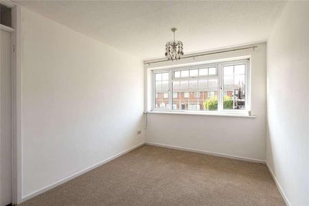 Regency Court, Sittingbourne, Kent, ME10 - Photo 5