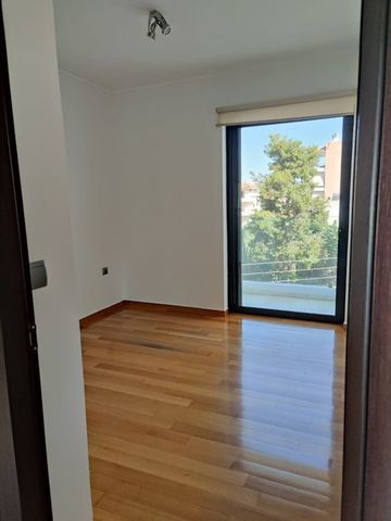 Διαμέρισμα για ενοικίαση Άνω Γλυφάδα (Γλυφάδα) - Photo 3