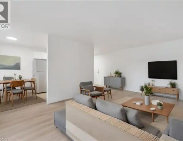 705 GLEN FORREST Boulevard Unit# 8 | 705 GLEN FORREST Boulevard Unit# 8, Waterloo - Photo 1