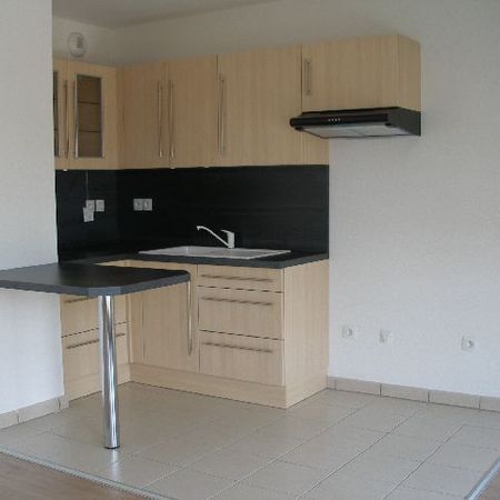 Location Appartement 1 pièce 33m² CORBEIL ESSONNES 91100 - Photo 3