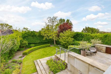 6 bedroom house in Hampstead Garden Suburb - Photo 2