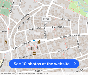 Geräumige 2-Zimmer-Wohnung in älterem Gebäude inmitten des Marktes ... - Photo 1