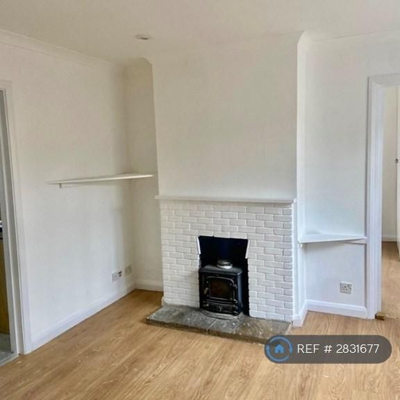 3 bedroom bungalow to rent - Photo 1