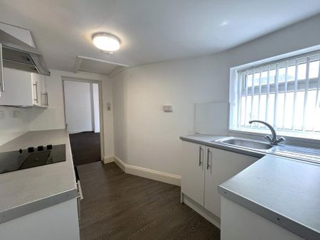 1 bedroom flat to rent - Photo 4