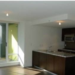 Yaletown furnished 2 bedroom apartment available - Photo 2