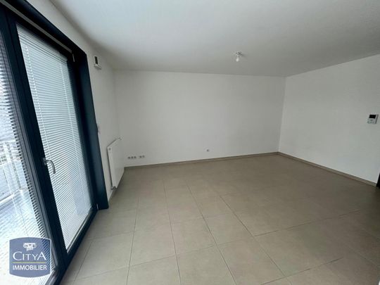 Location Appartement 1 pièce 28m² CHOLET 49300 - Photo 1