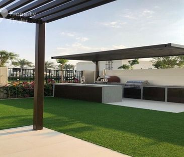 Vacant soon | Large Balcony | Community View - Photo 6