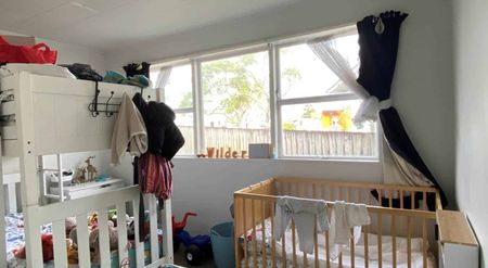 Two bedrooms and PET FRIENDLY! - Photo 3