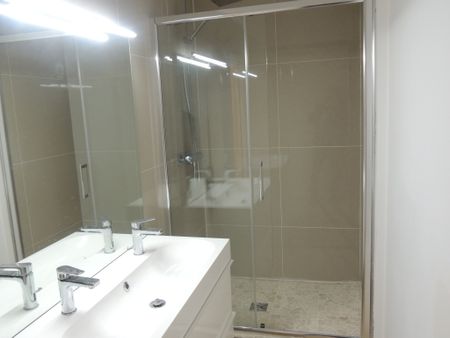 Location Appartement 3 pièces 71m² TOULOUSE 31000 - Photo 4