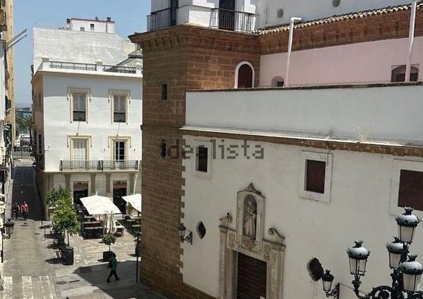 Alquiler de piso en Plaza San Agustín, 5