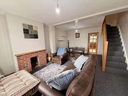 171 South Street, Newtownards, BT23 4JY - Photo 2