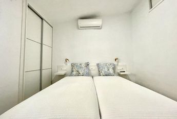 Maspalomas, Canary Islands 35100