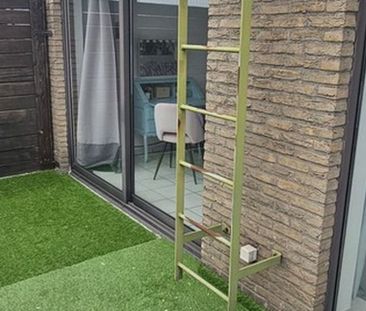 Appartement te huur in Wilrijk voor € 900 met 2 slaapkamers - Foto 5
