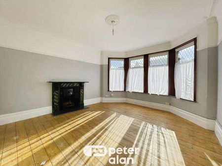 Dewsland Park Road, Newport, NP20 - Photo 2