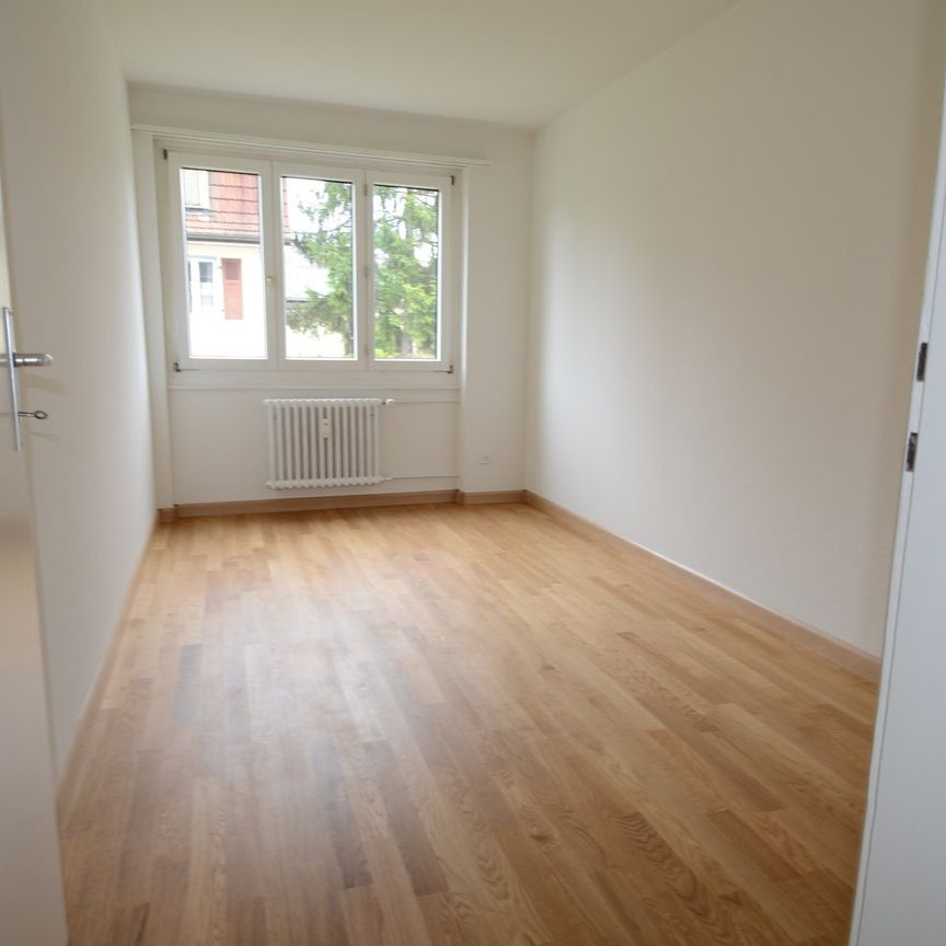 Helle 4-Zimmerwohnung mit neuer Küche - Foto 1