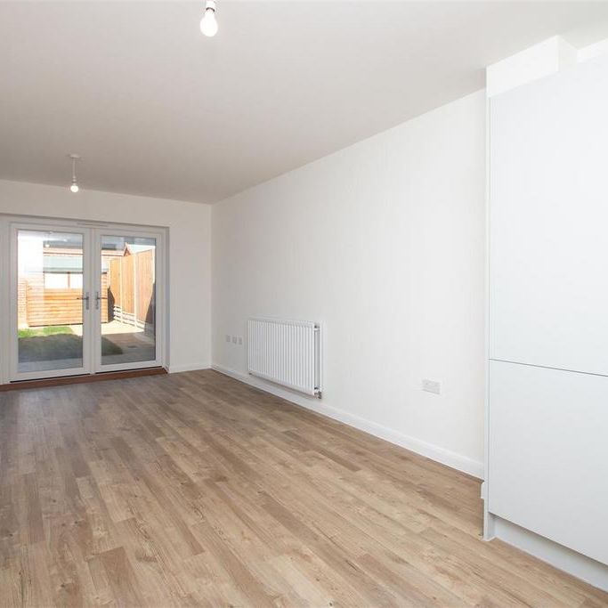 2 bedroom house to rent - Photo 1
