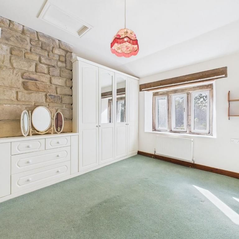 2 bedroom detached bungalow to rent - Photo 1