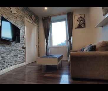 2 Bed Flat, Gorgie Road, EH11 - Photo 2