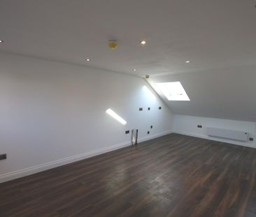 3 bedroom maisonette to rent - Photo 4