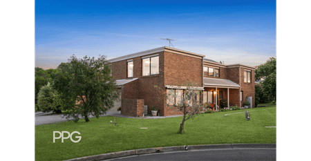 Coastal Living with Ocean Views on a Spacious 1082sqm Block - Photo 4