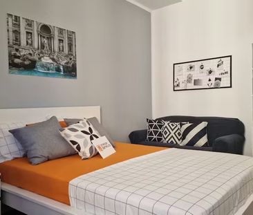Via Paolo Paruta, Rome, Lazio 00179 - Photo 3