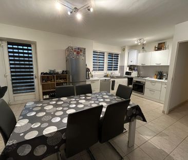 Location Appartement 3 pièces 64m² ST DONAT SUR L HERBASSE 26260 - Photo 4