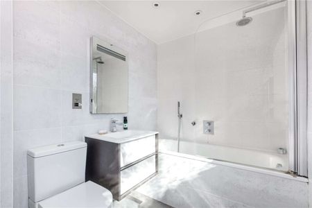 Bushy Park, Hampton Hill, Hampton, Middlesex, TW12 1NE - Photo 5