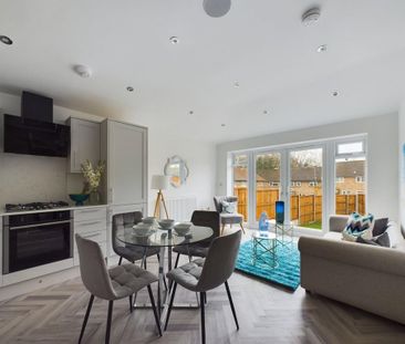 1 bedroom semi-detached bungalow to rent - Photo 1