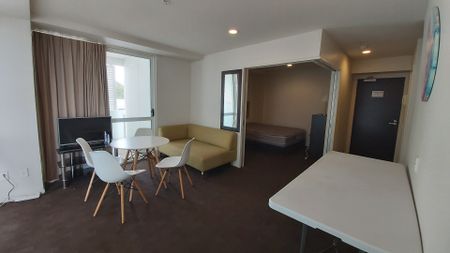 Two Bedroom Apartment at Quadrant Hotel - Photo 2