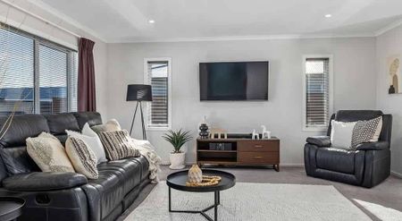 AUSTIN REID AVE, CARTERTON, 4 BDRMS - $680pw - Photo 3