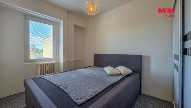 Pronájem bytu 2+1 48 m², Petrohradská 3112, Kladno - Photo 1