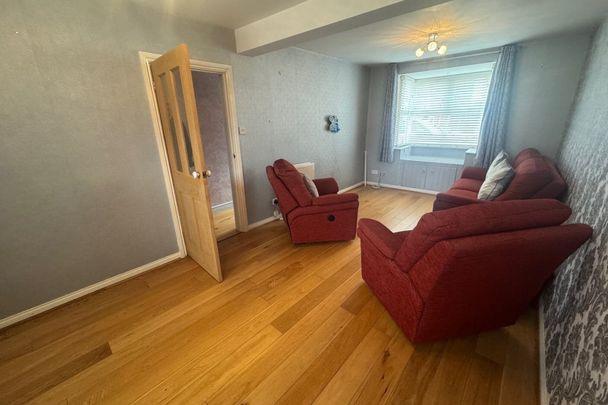 Priory Road - Photo 1